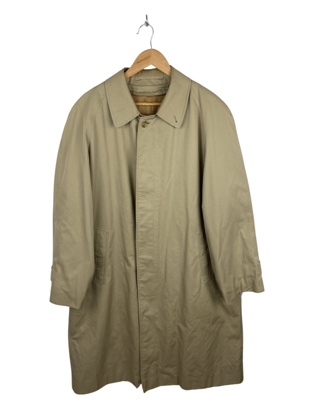 Trench coat with removable clearance liner